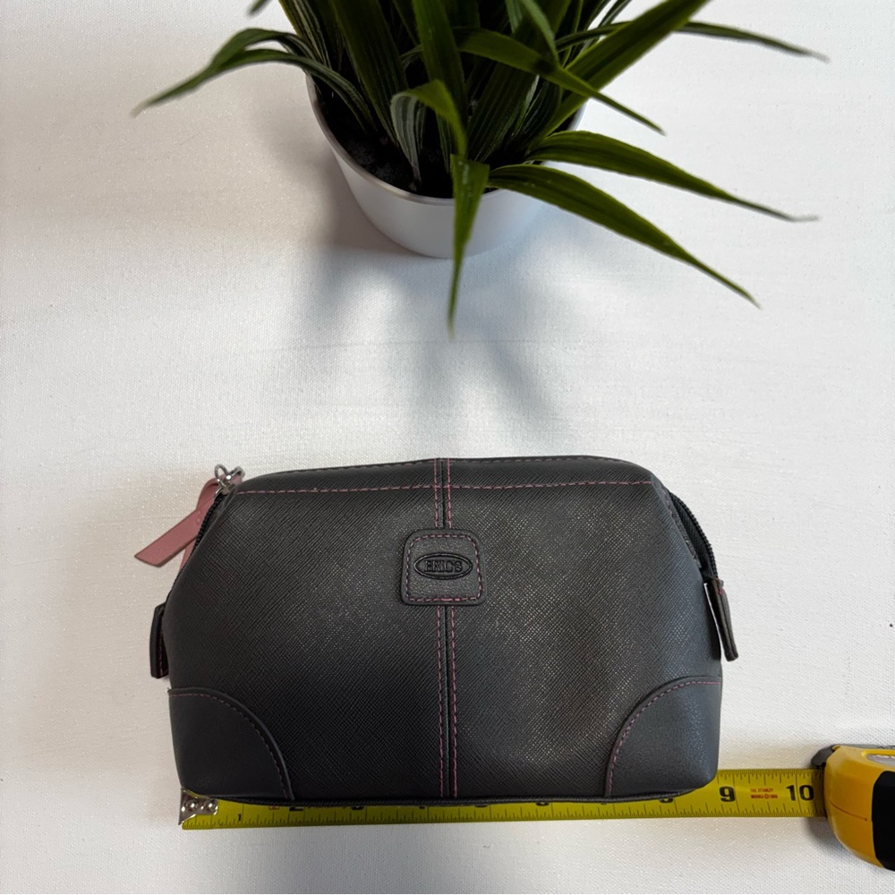 Bric's grey Leather Pouch with Pink Pull Tab